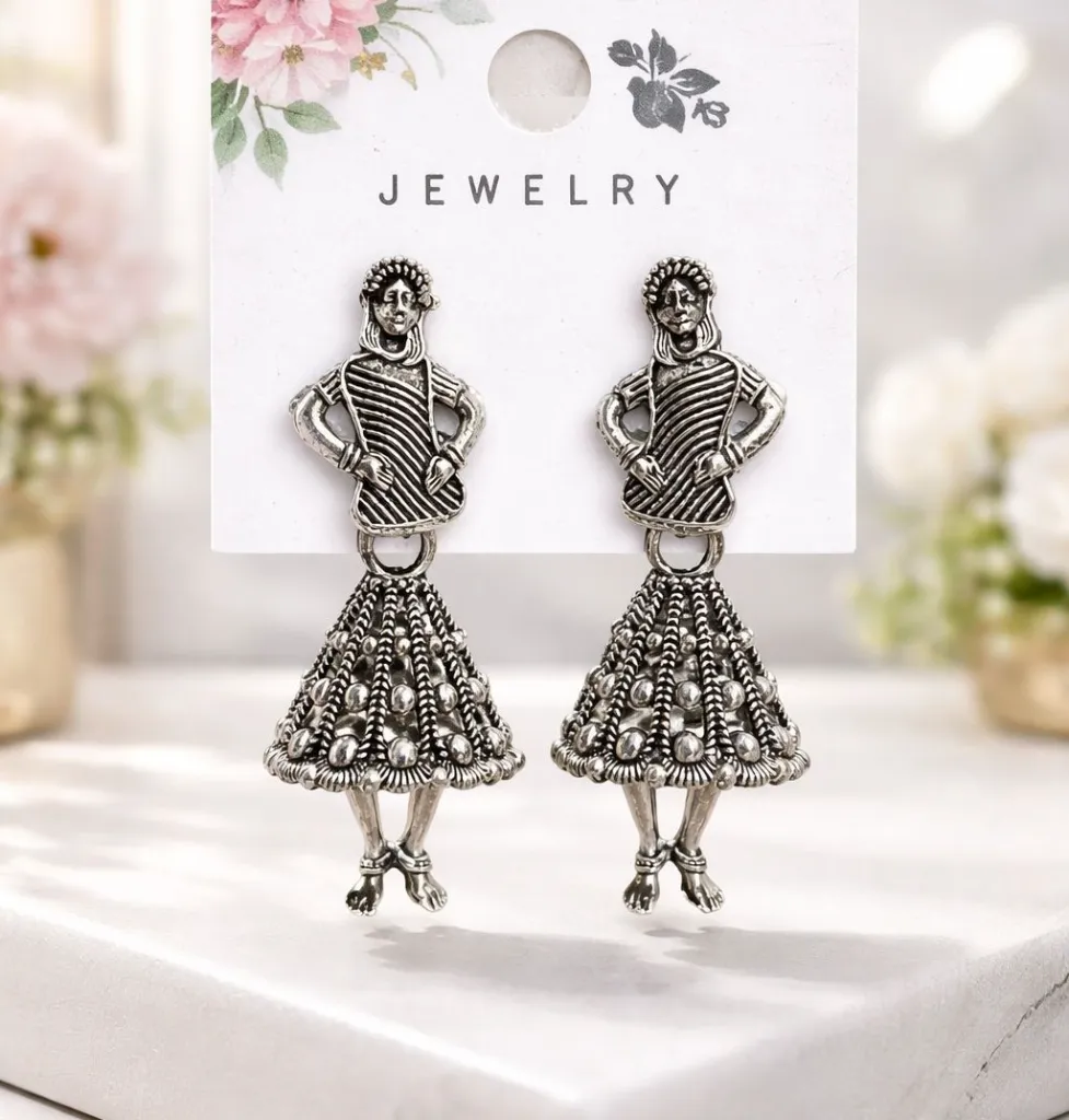 4pair earrings 5.webp