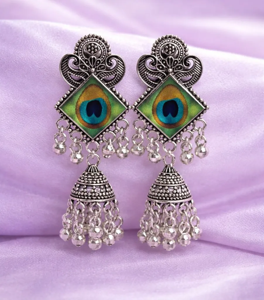 4pair earrings 4.webp