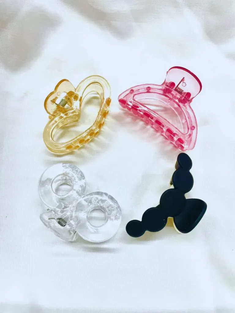 Trendy Acrylic Hair Claw Clip Set (4 Pieces) Multicolor